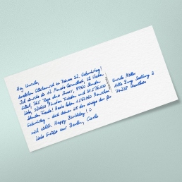 Postkarten in Handschrift versprechen Aufmerksamkeit